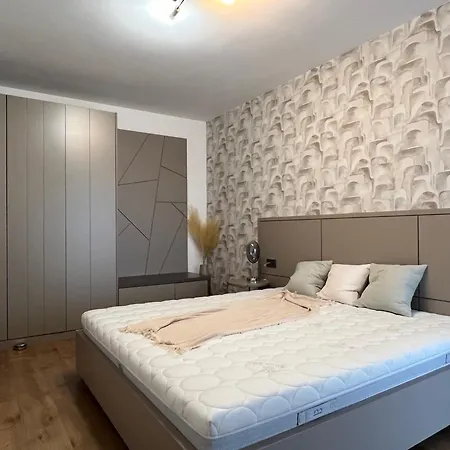 Grandior-vodice Appartement Srima